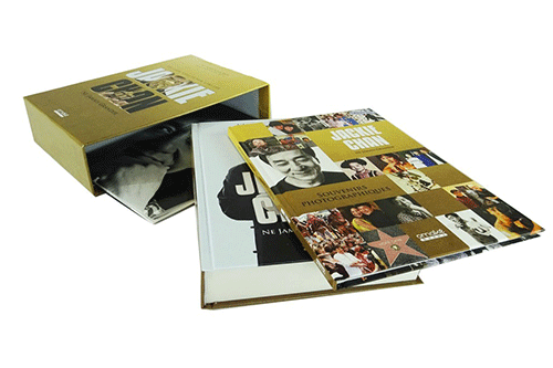 Историята на Джеки Чан в луксозна колекционерска кутия